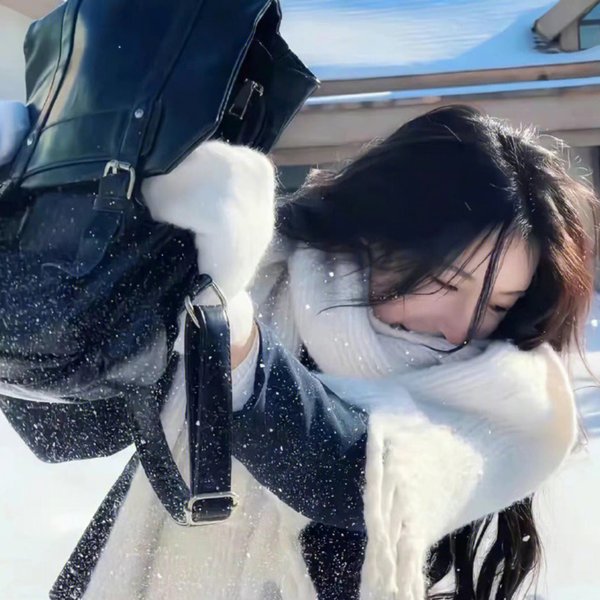 不是姐妹